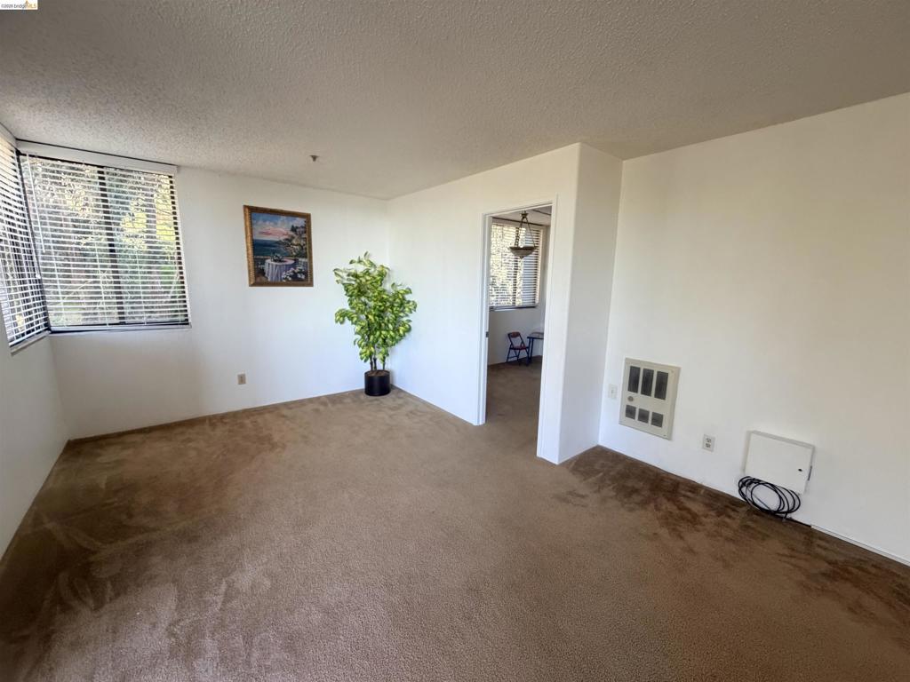 555 Pierce St 1021 Property Photo 6