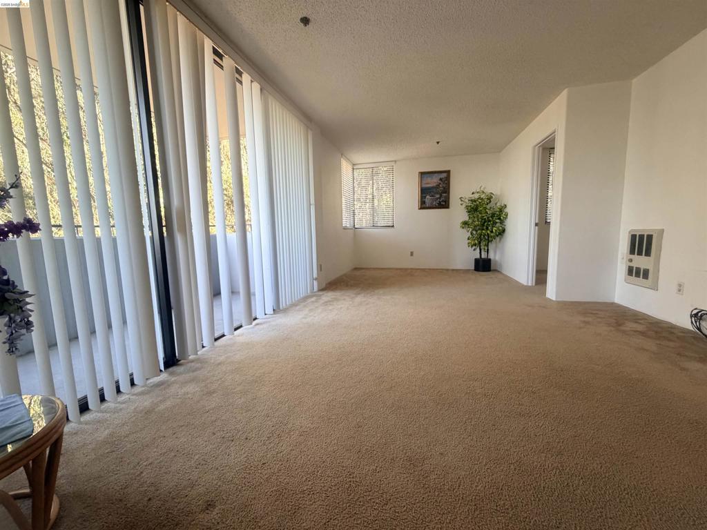 555 Pierce St 1021 Property Photo 9
