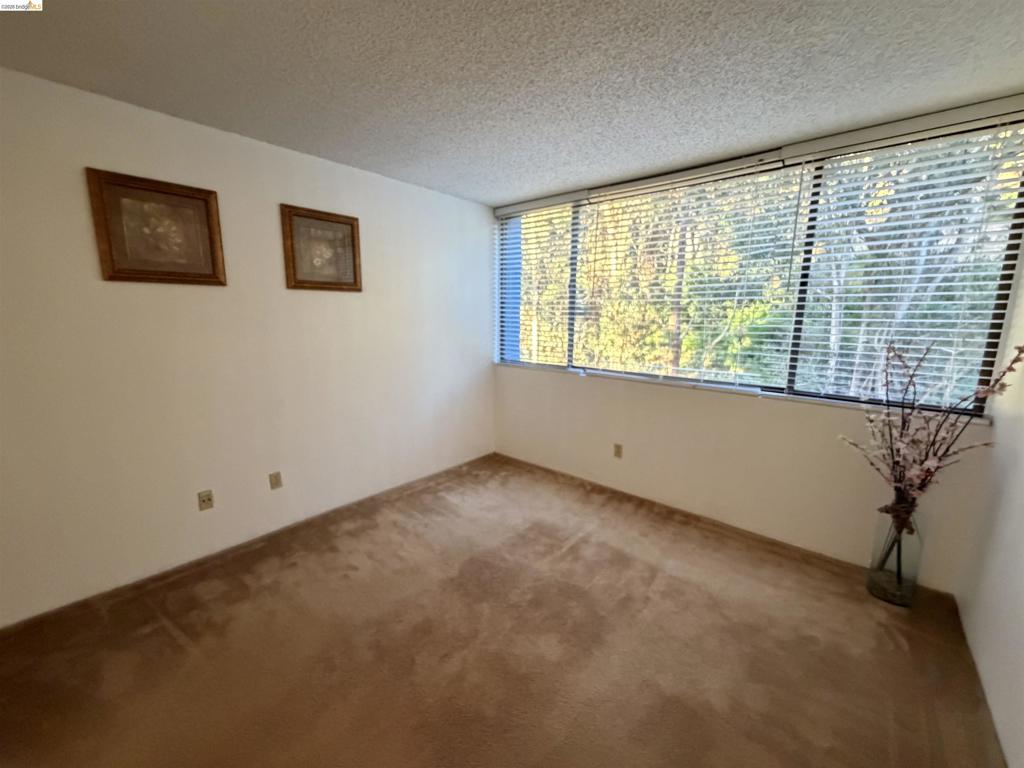 555 Pierce St 1021 Property Photo 13