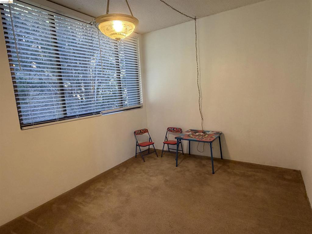 555 Pierce St 1021 Property Photo 14