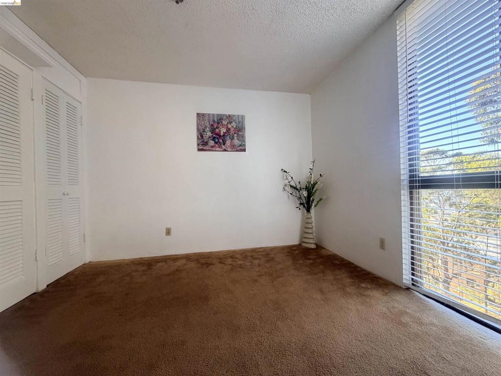 555 Pierce St 1021 Property Photo 20