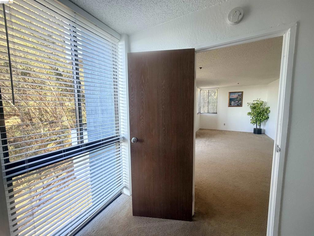 555 Pierce St 1021 Property Photo 23