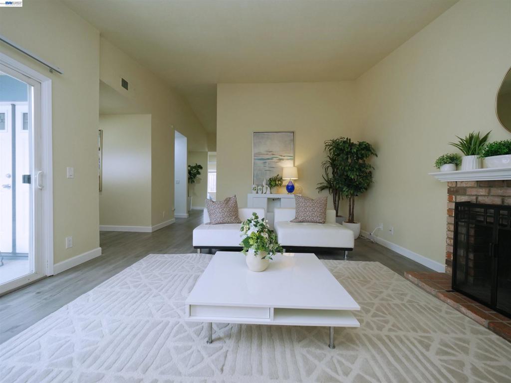 20 Yale Ct Property Photo 40