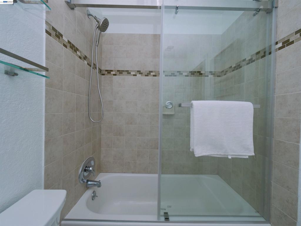 20 Yale Ct Property Photo 78