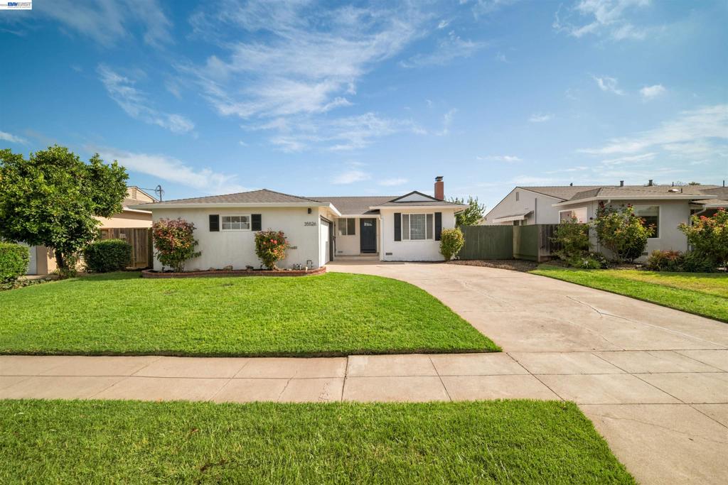35526 Cabrillo Dr Property Photo 3