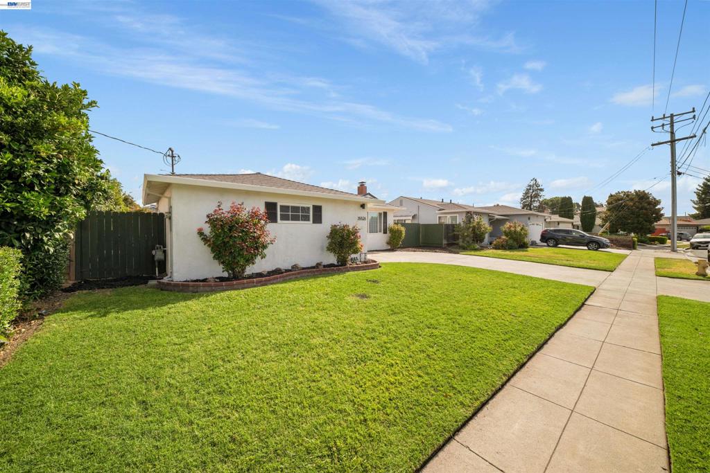 35526 Cabrillo Dr Property Photo 4