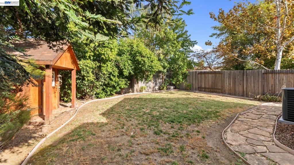 3199 Maui St Property Photo 27