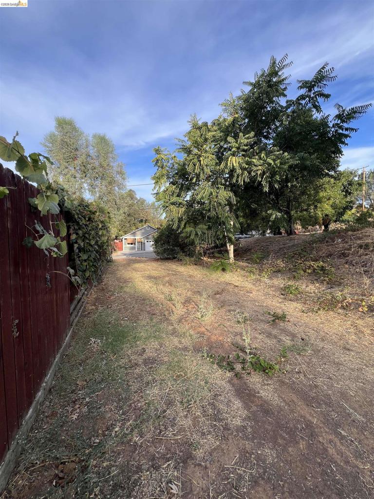 18237 9th Ave Property Photo 7