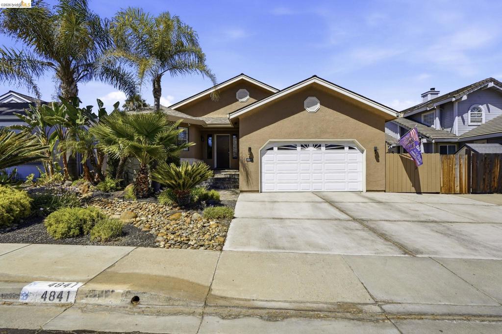 4841 Spinnaker Way Property Photo 1