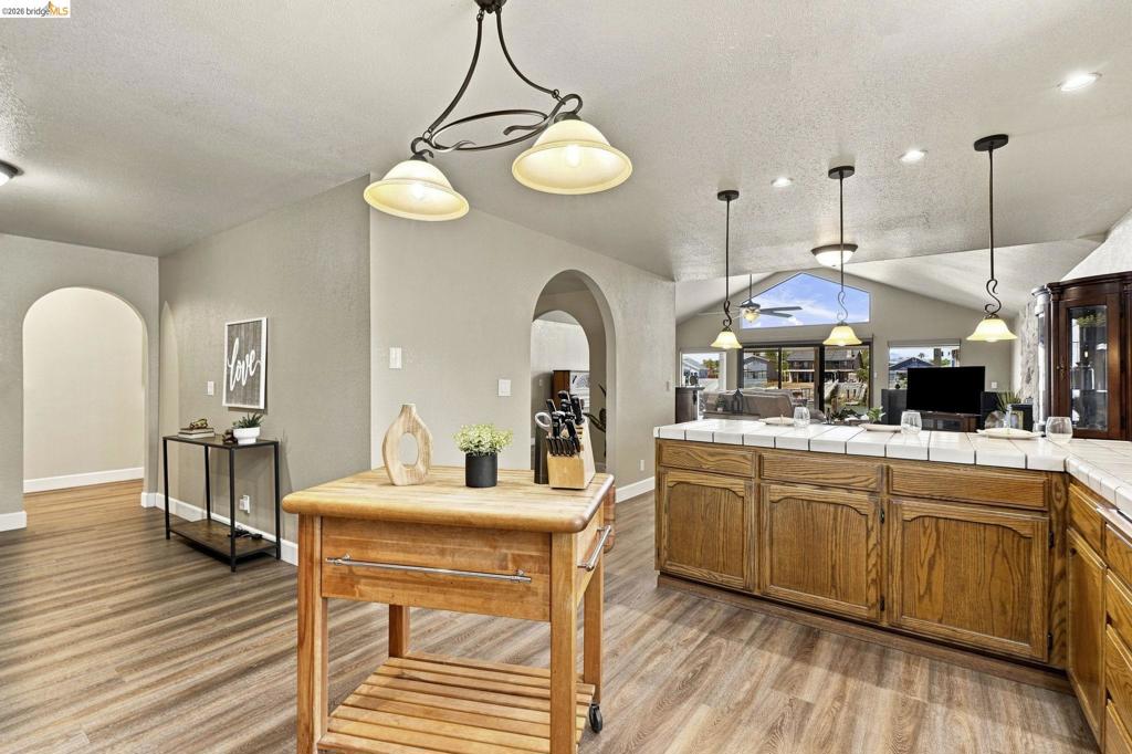 4841 Spinnaker Way Property Photo 4