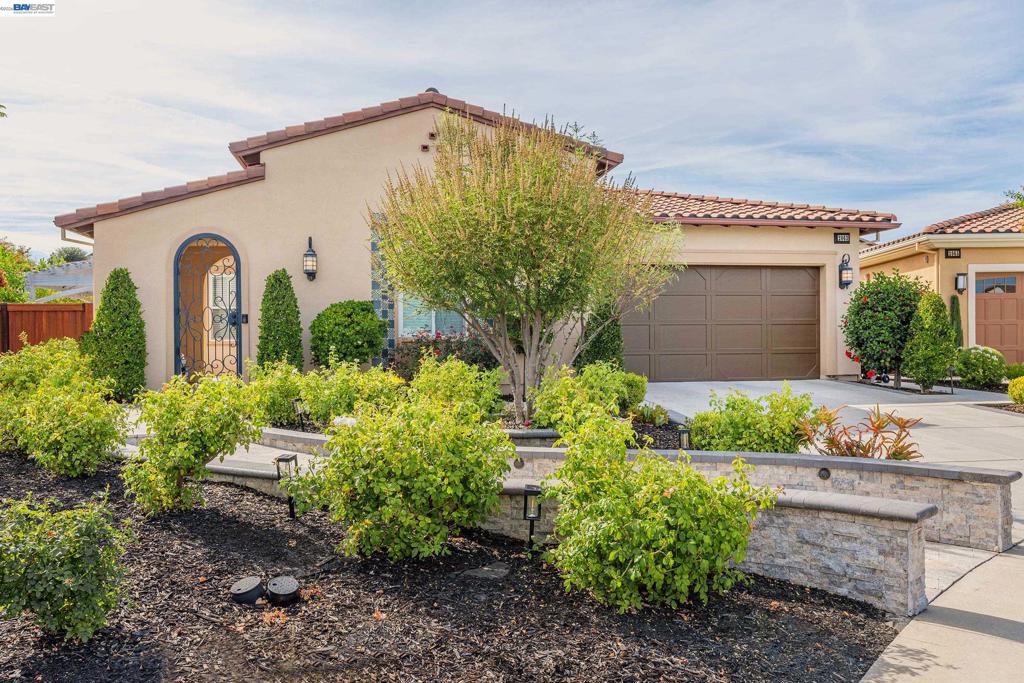 2063 Reserva Court Property Photo 1