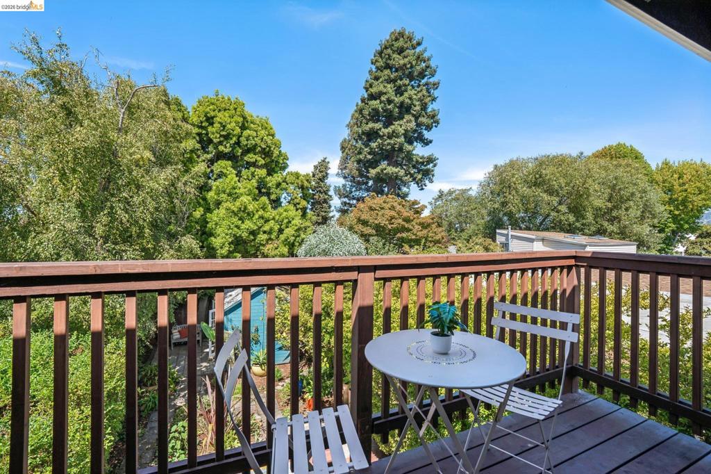 1204 Neilson St Property Photo 25