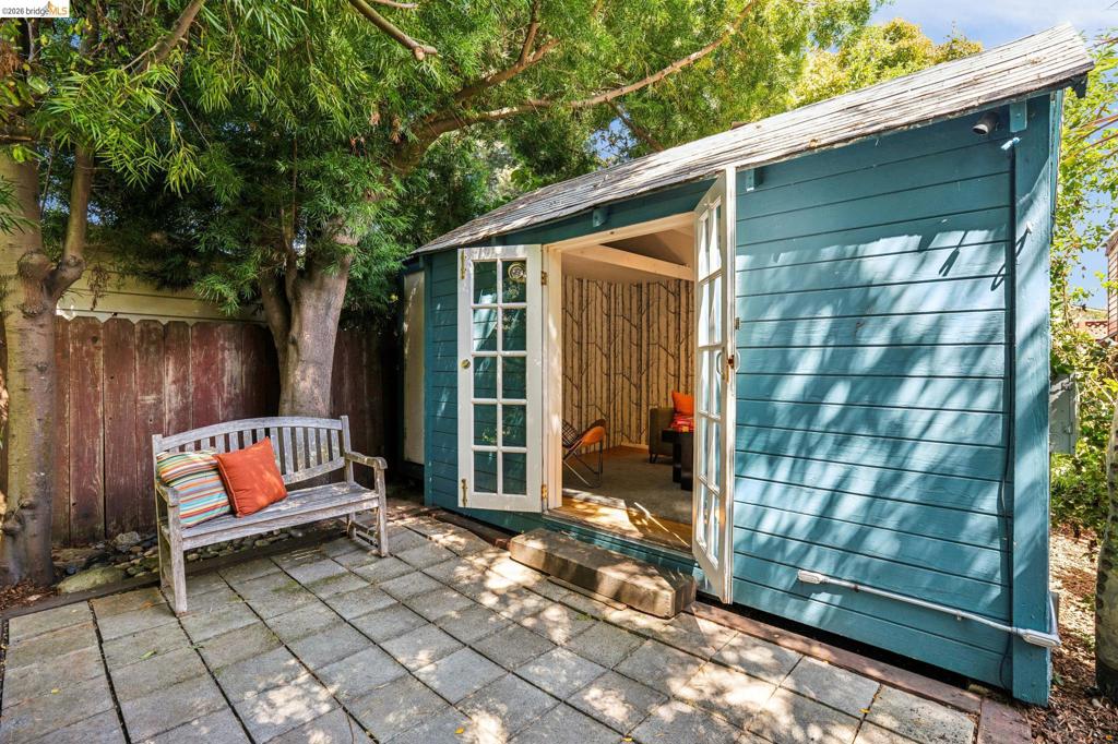1204 Neilson St Property Photo 36