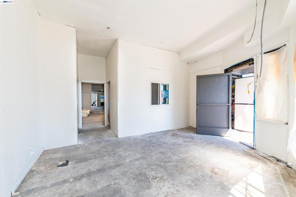 7108 International Blvd. Property Photo 15