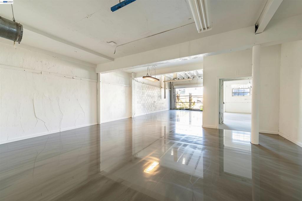 7108 International Blvd. Property Photo 21