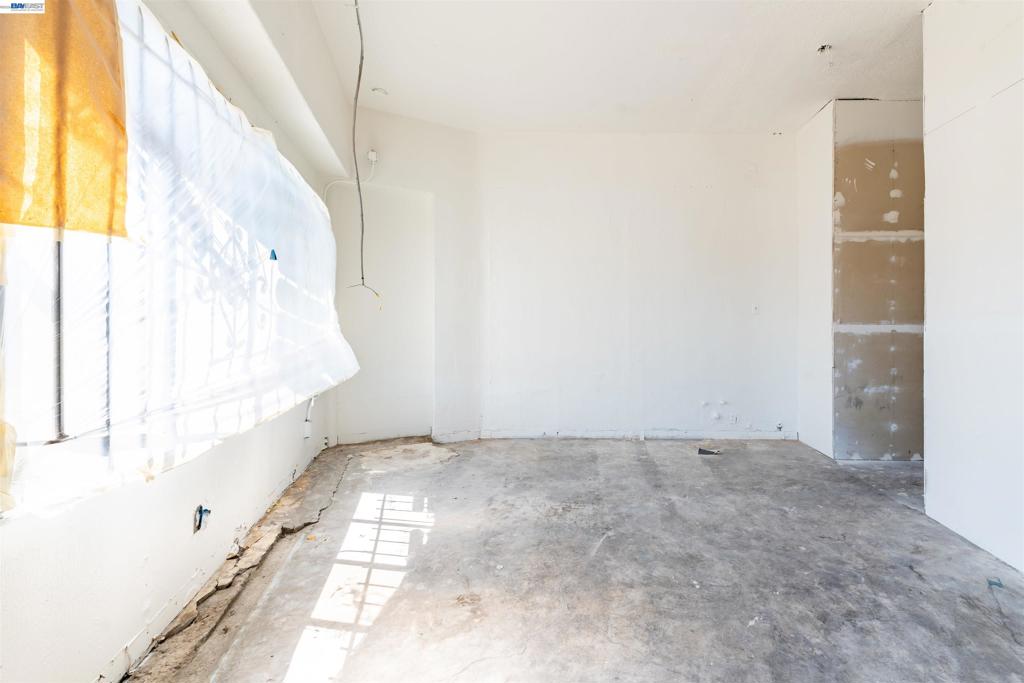 7108 International Blvd. Property Photo 37