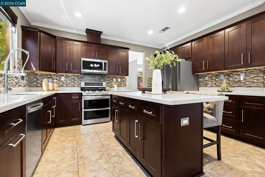 5418 Navajo Ct Property Photo 9