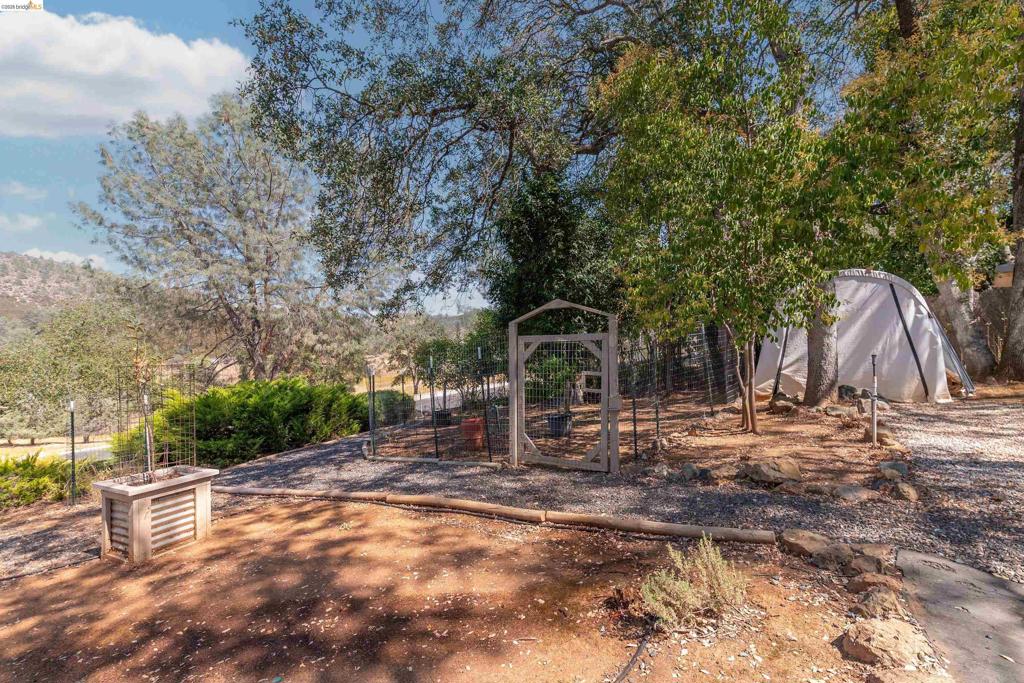 8400 Old Melones Rd. #83 Property Photo 32