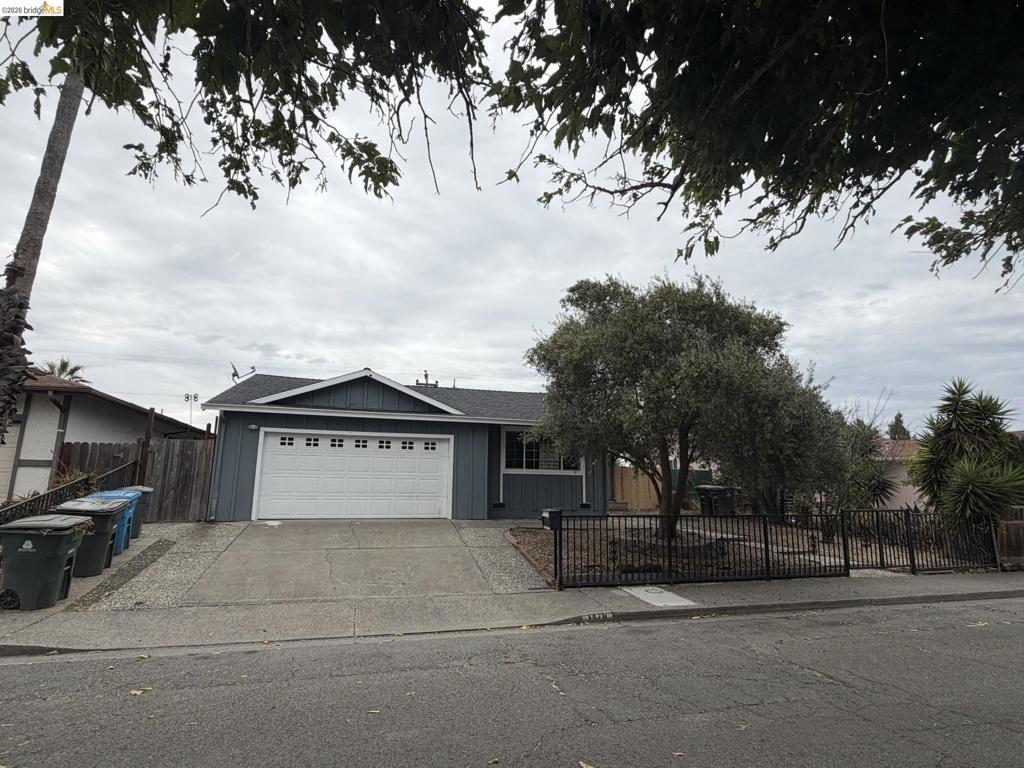 1178 Roleen Drive Property Photo 2