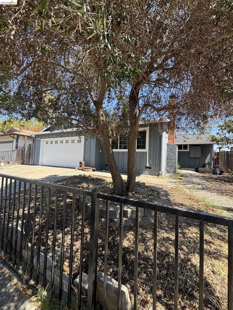 1178 Roleen Drive Property Photo 5