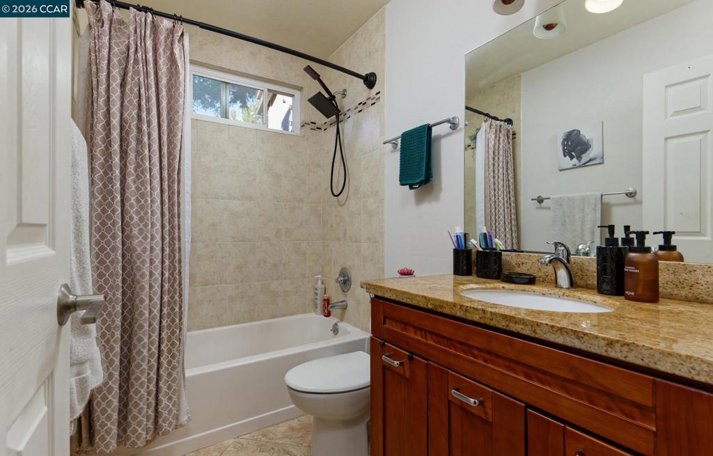 810 Oak Grove Rd 98 Property Photo 15