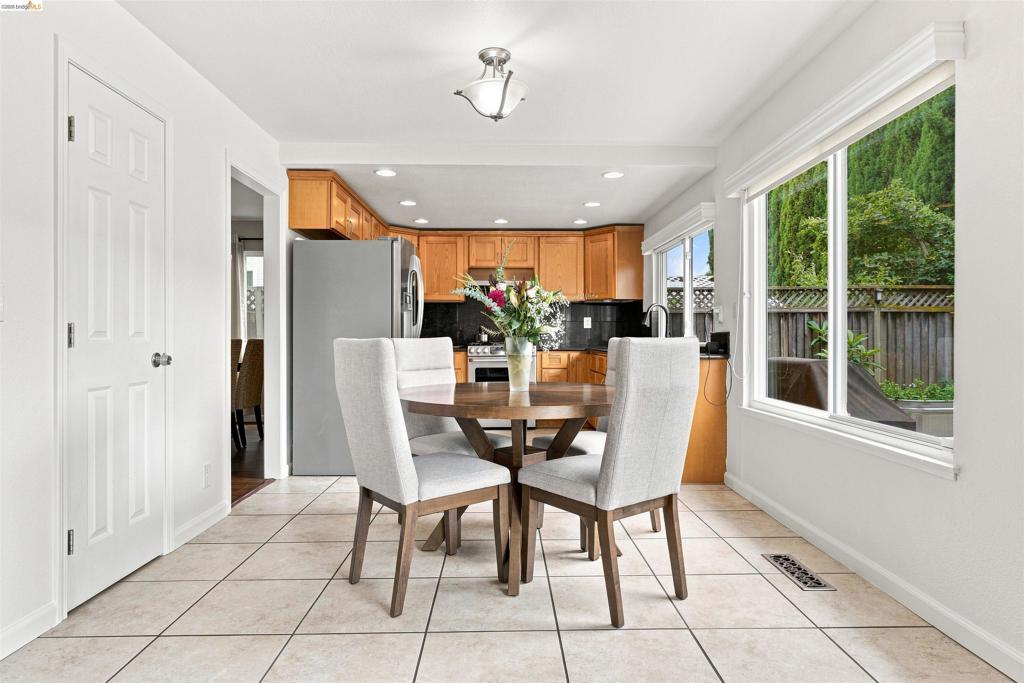 1823 Daltrey Way Property Photo 10