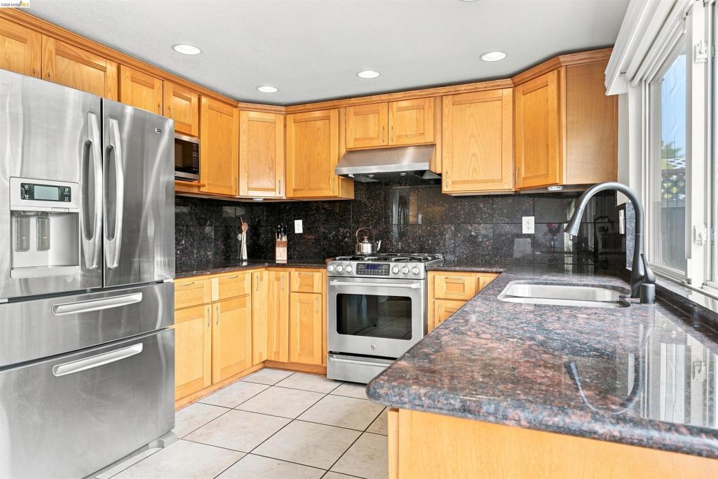 1823 Daltrey Way Property Photo 11