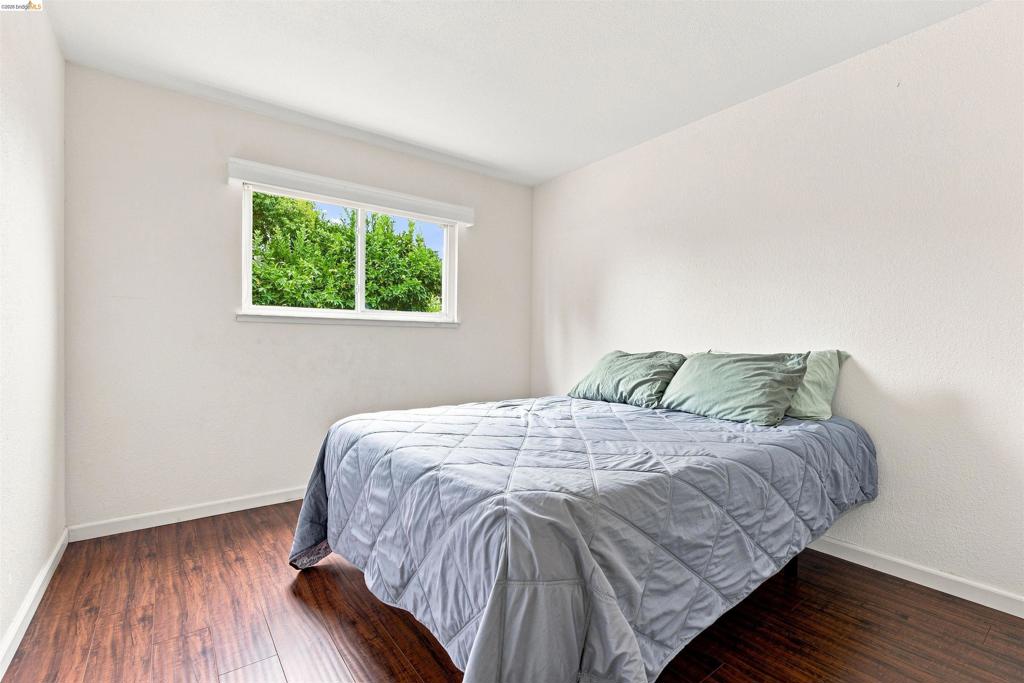 1823 Daltrey Way Property Photo 18