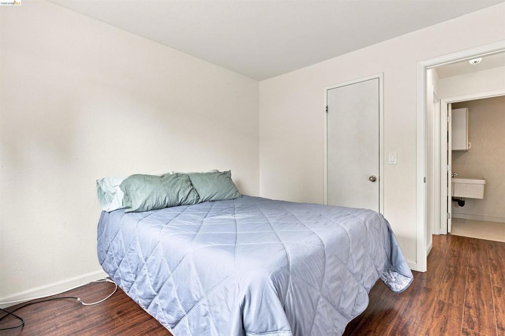 1823 Daltrey Way Property Photo 19