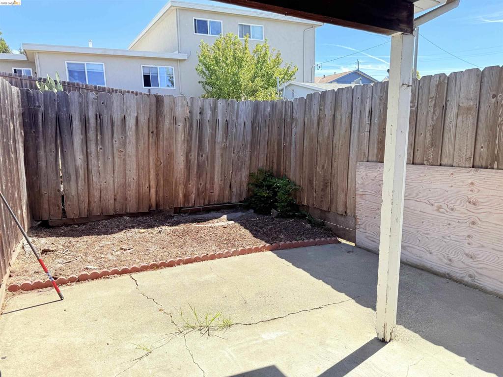 17494 Ehle St Property Photo 19