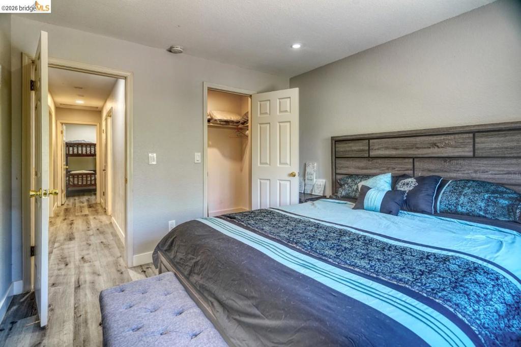 12950 De Ferrari Court Property Photo 16