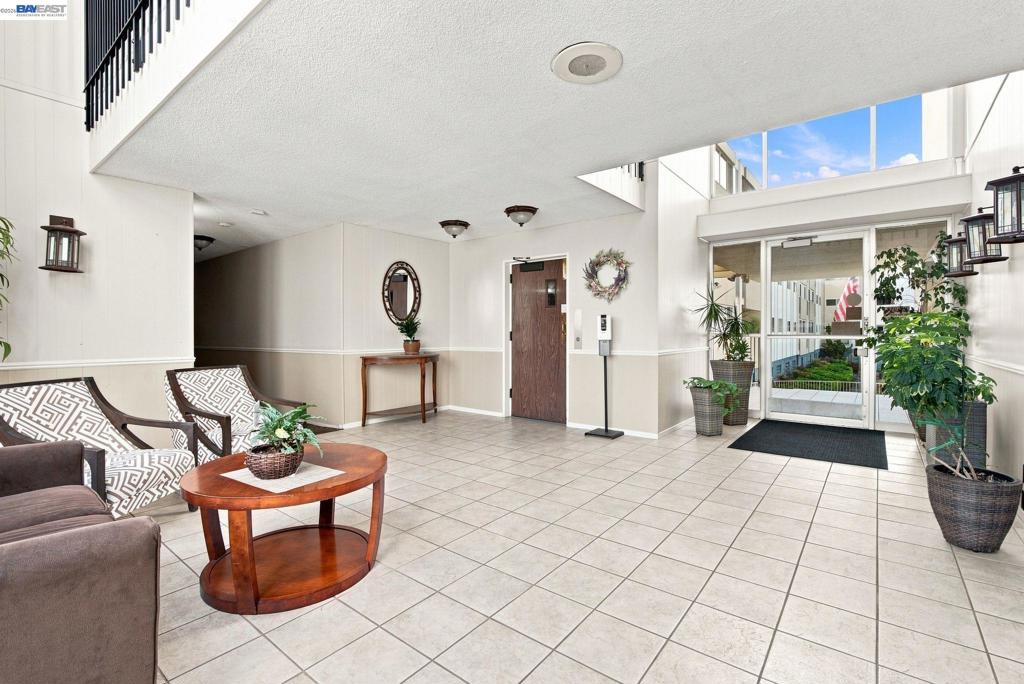 2137 Otis Dr 101 Property Photo 29