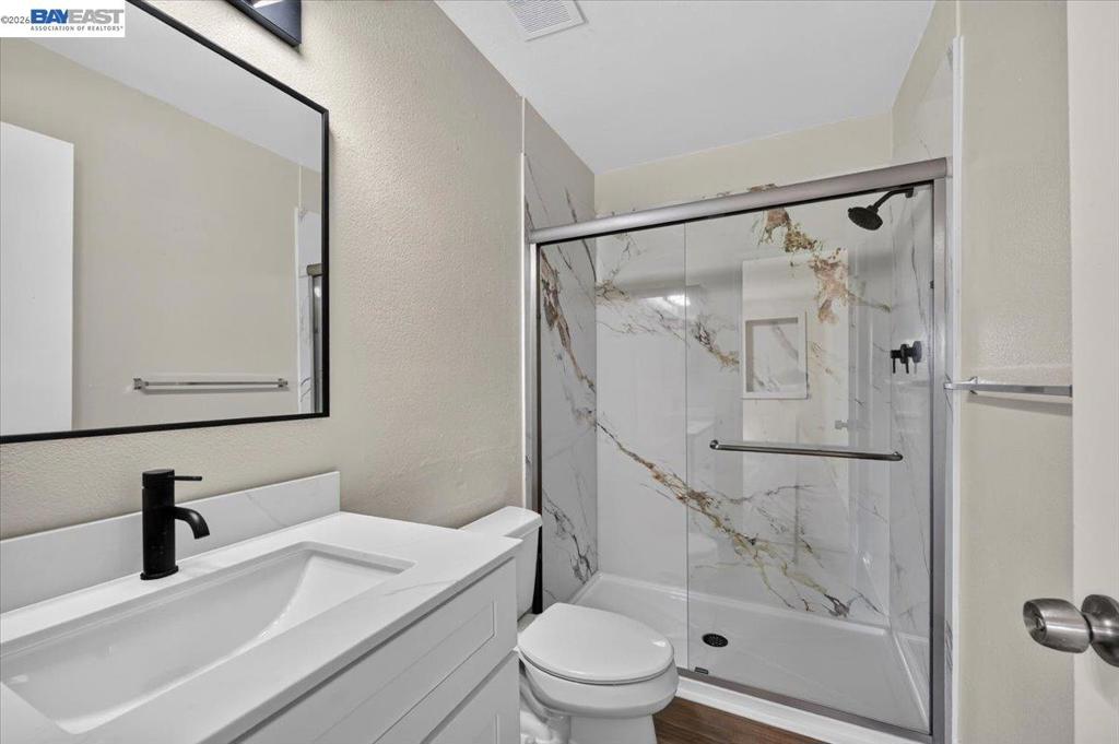2650 Colony Dr Property Photo 30