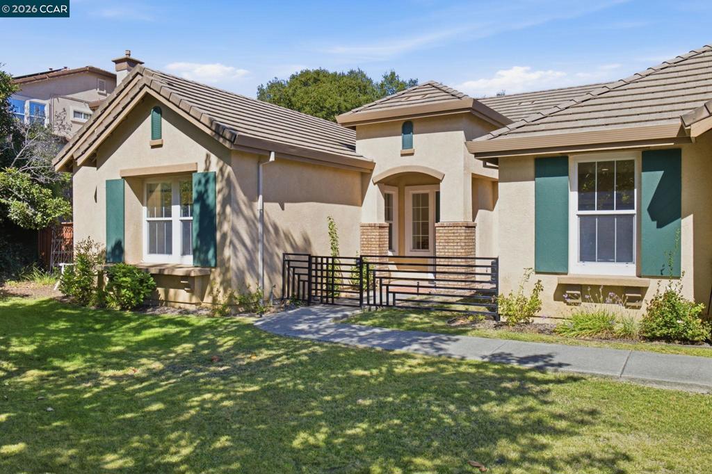 2420 Rushcreek Pl Property Photo 4