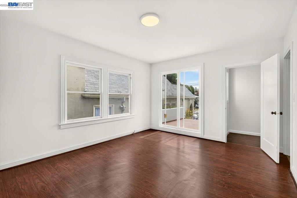 250 W Broadmoor Blvd Property Photo 28