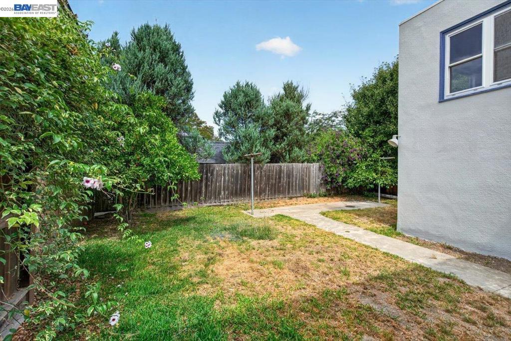 250 W Broadmoor Blvd Property Photo 51