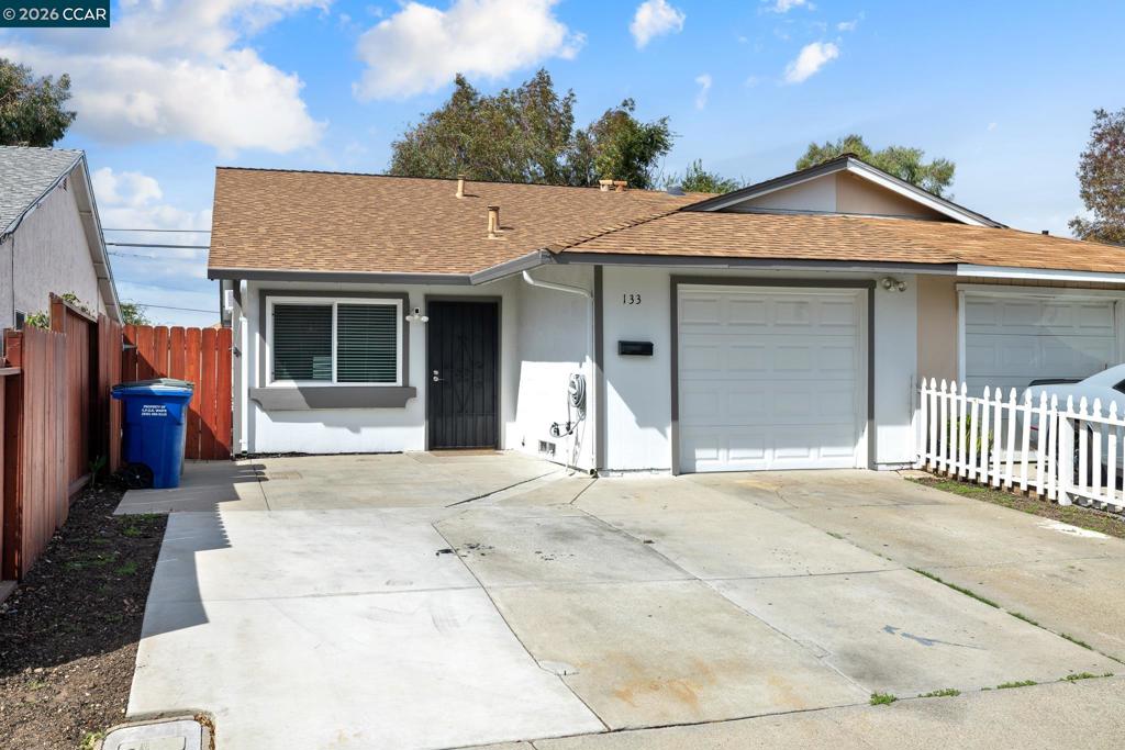 133 E Trident Property Photo 3