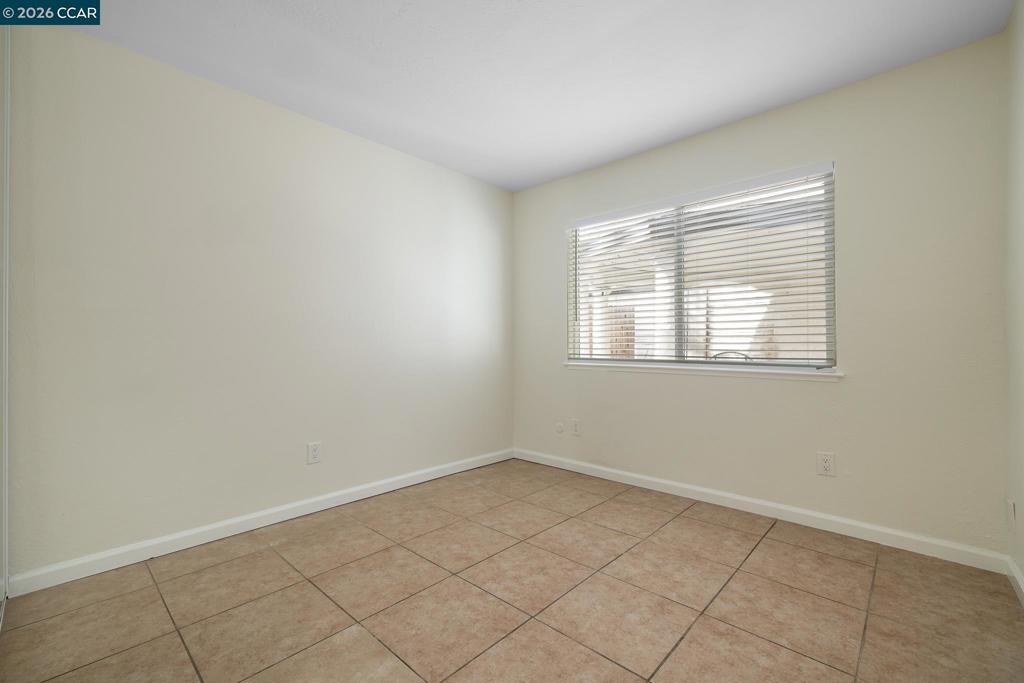 133 E Trident Property Photo 30