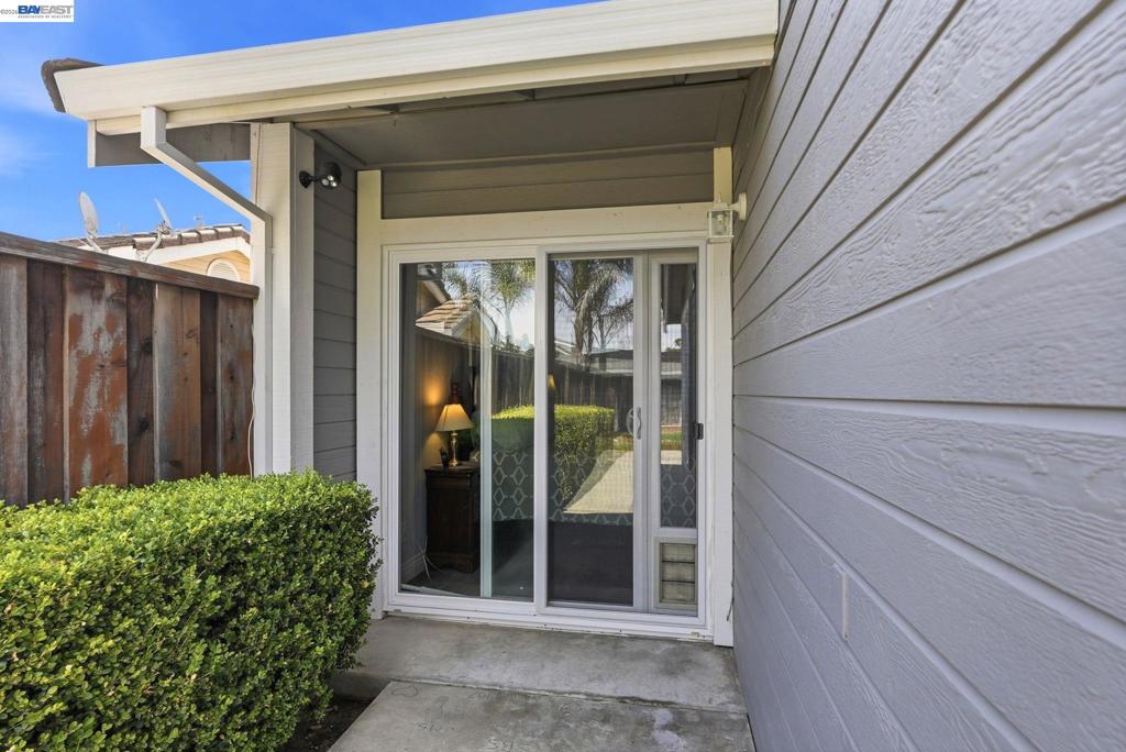 38109 Iris Court Property Photo 27