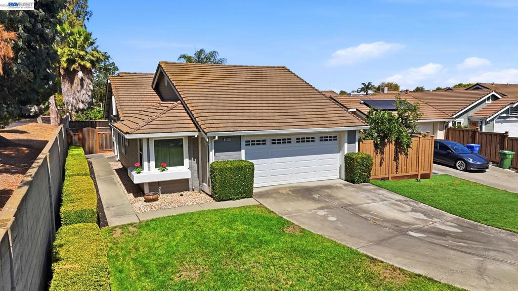 38109 Iris Court Property Photo 34