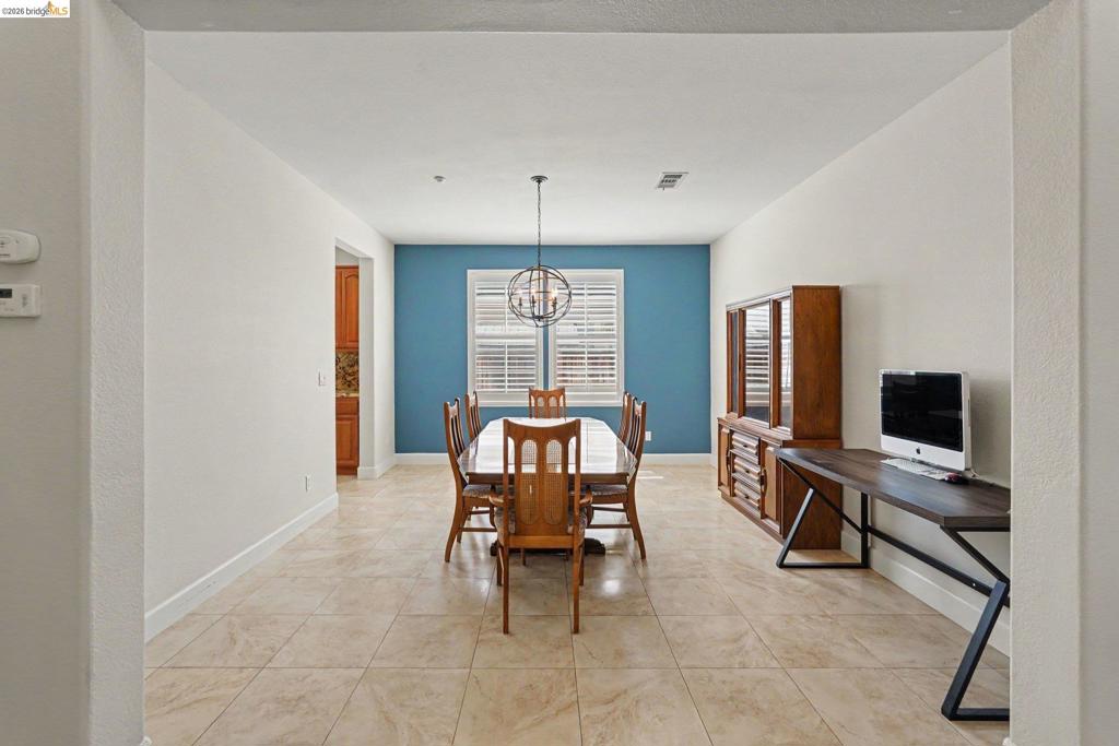 1276 Prominent Drive Property Photo 6
