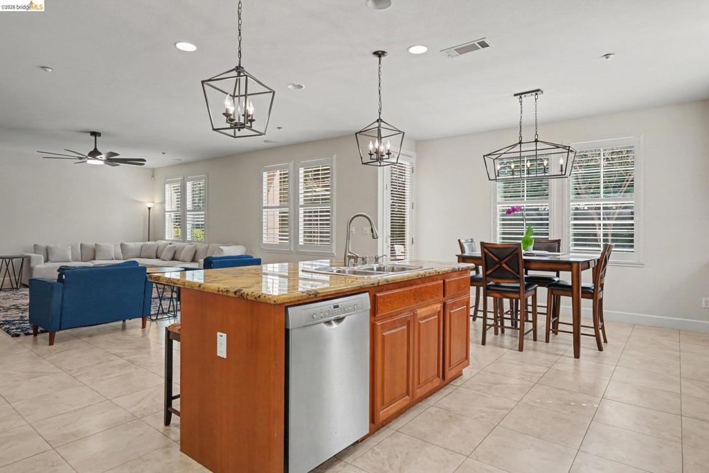 1276 Prominent Drive Property Photo 11