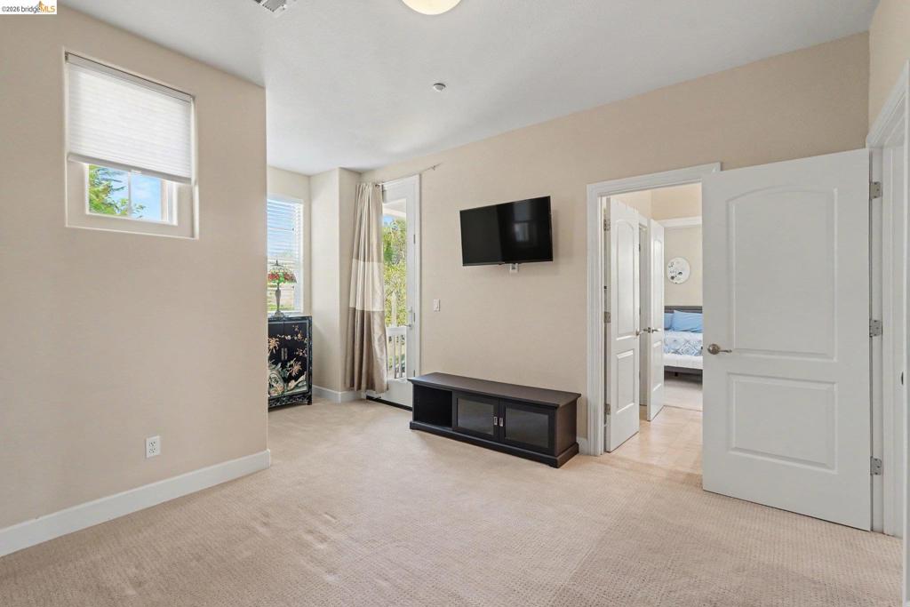 1276 Prominent Drive Property Photo 28