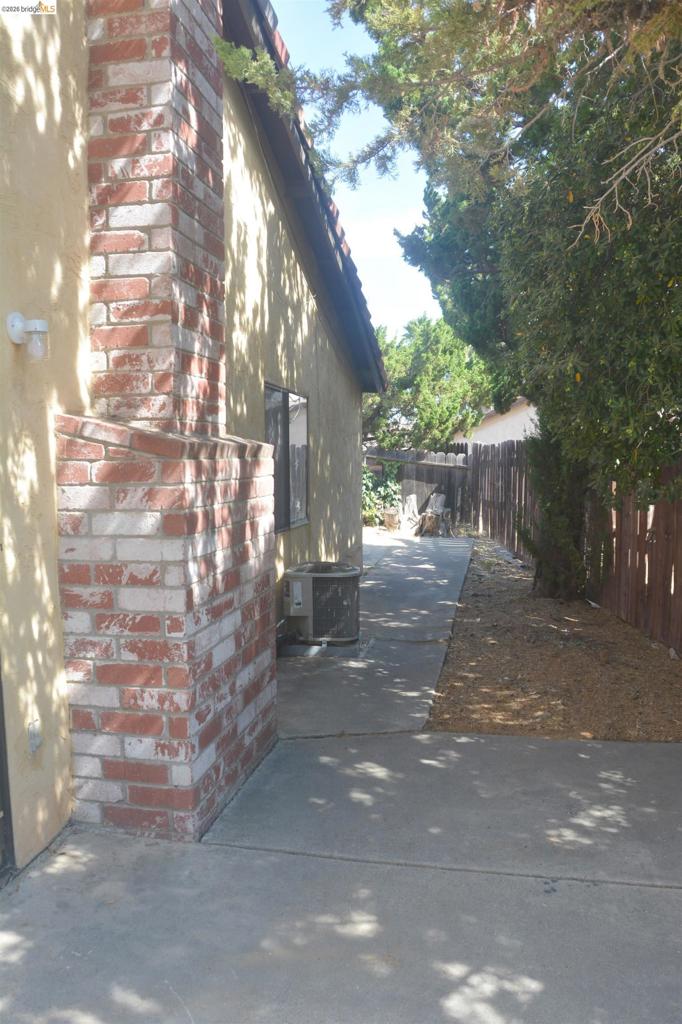 2522 Cathy Ct Property Photo 21