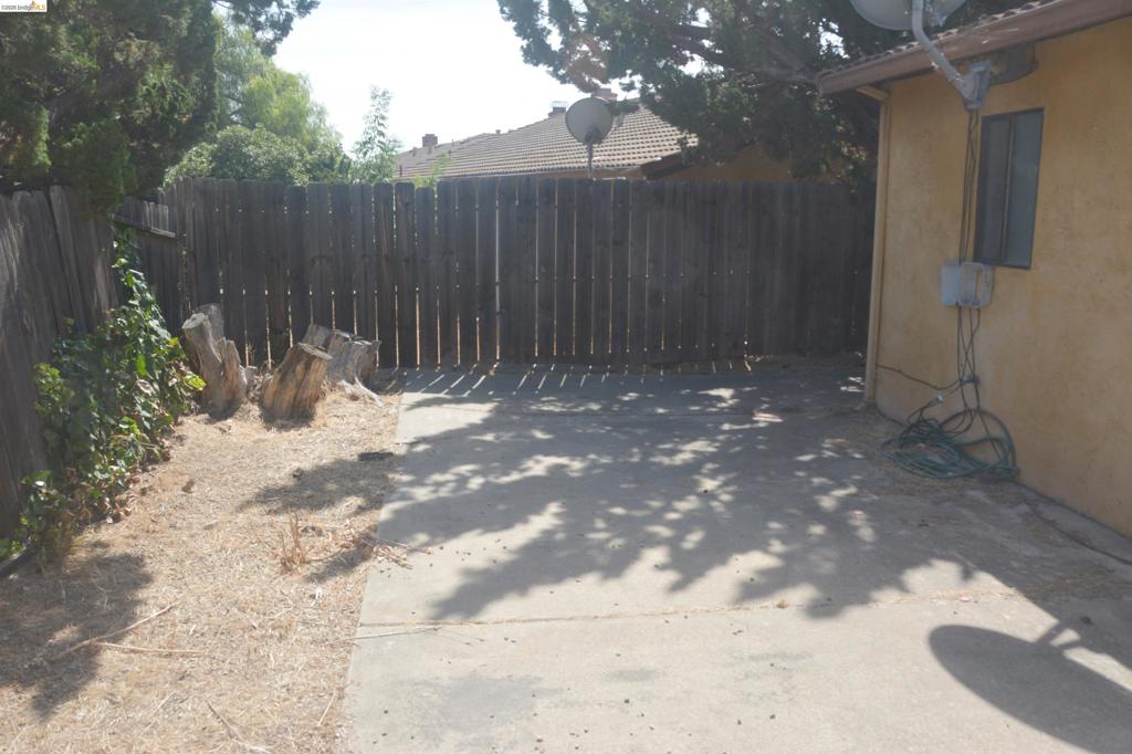 2522 Cathy Ct Property Photo 23