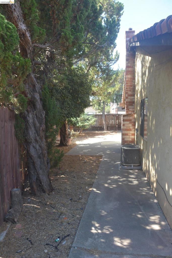 2522 Cathy Ct Property Photo 24