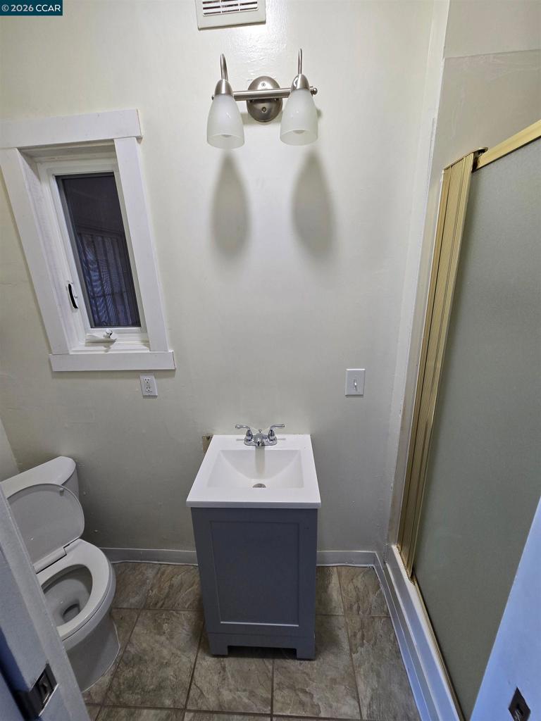 1313 Curtis St Property Photo 7