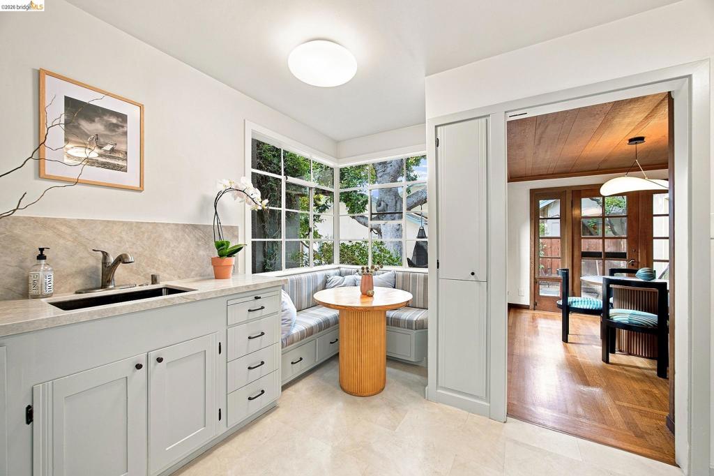 201 Beverly Ave Property Photo 10
