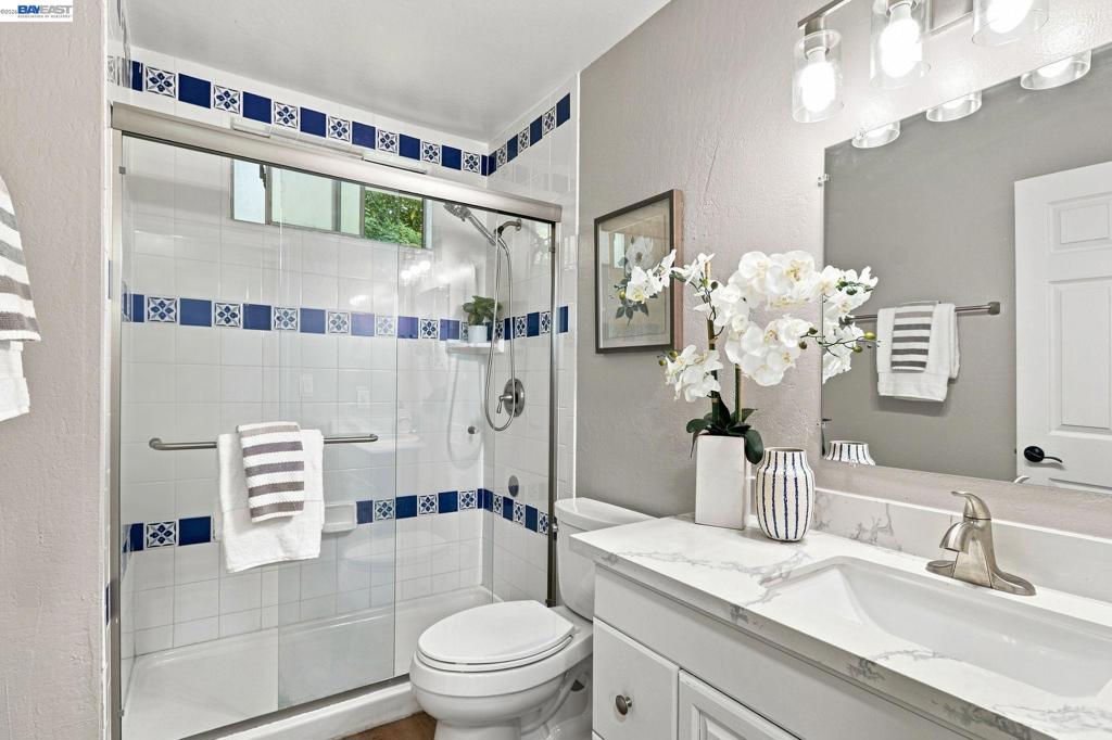 554 Beechmont Lane Property Photo 20