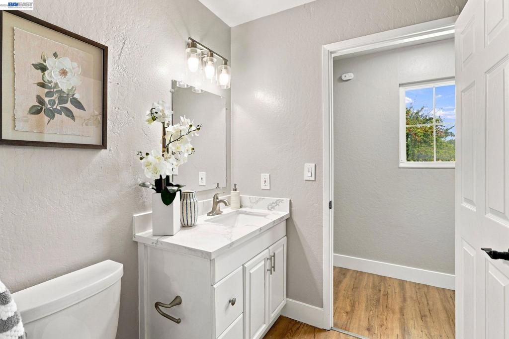 554 Beechmont Lane Property Photo 33